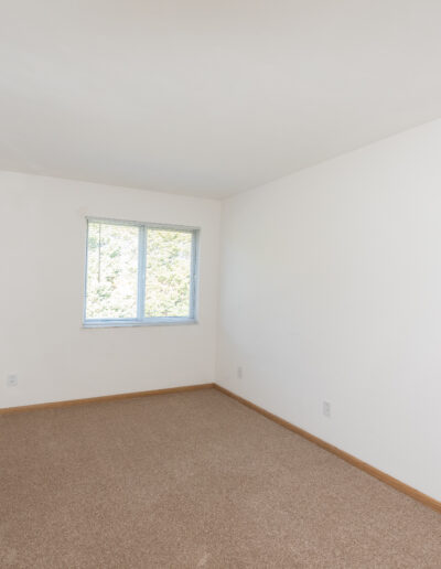 Unfurnished Apartment Room